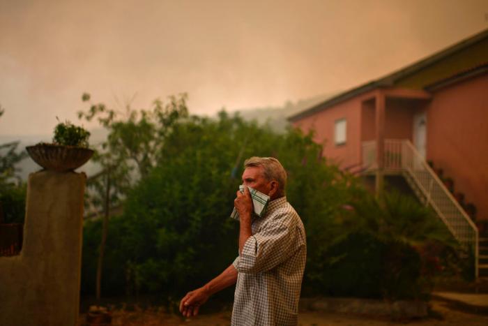 El incendio de Portugal deja historias de tristeza pero también de rescates milagrosos