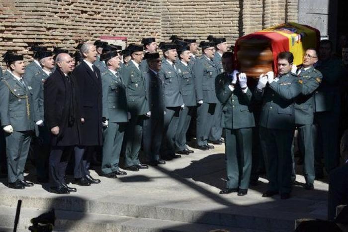 Fernández Díaz promete "contundencia" en el caso del guardia civil atropellado