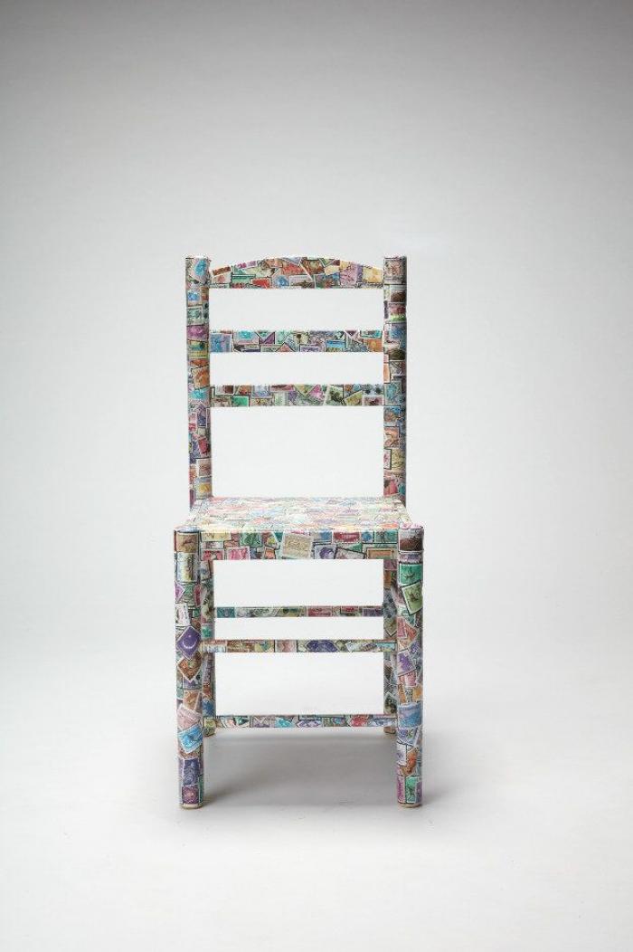 60 personalidades ceden su silla a los refugiados