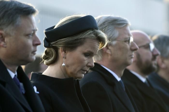 Unidad y sobriedad: Bruselas planta cara al dolor y al miedo (FOTOS)