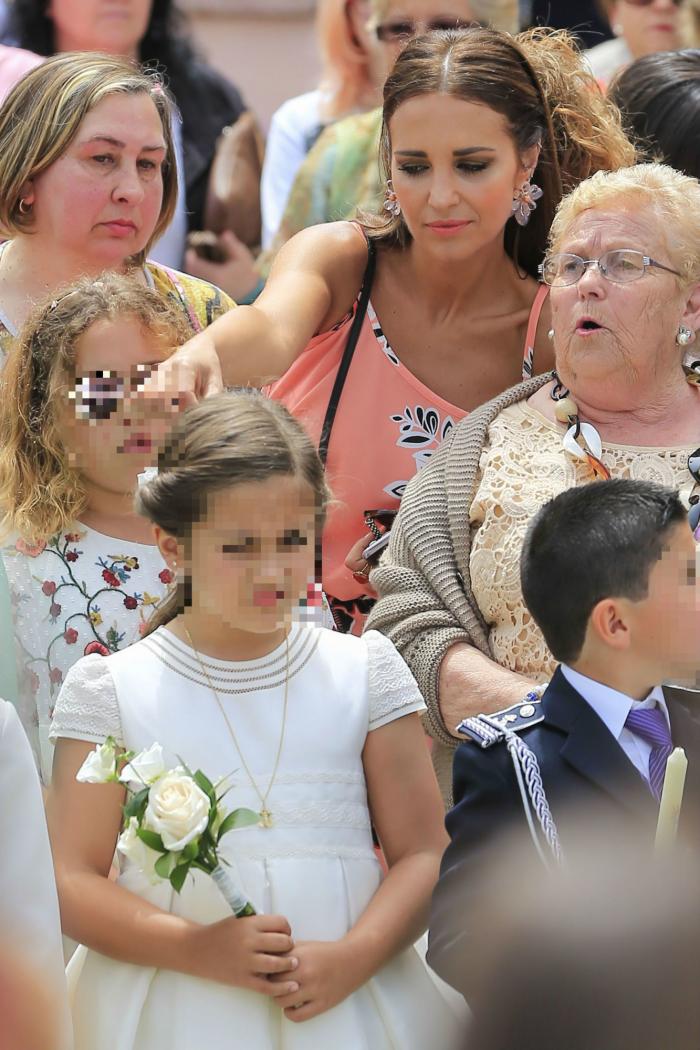 El segundo 'look' de Paula Echevarría en el segundo día de comunión de su hija