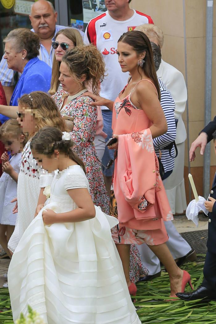 El segundo 'look' de Paula Echevarría en el segundo día de comunión de su hija