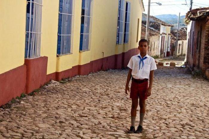 ¿Cómo son los uniformes de los colegios de todo el mundo?