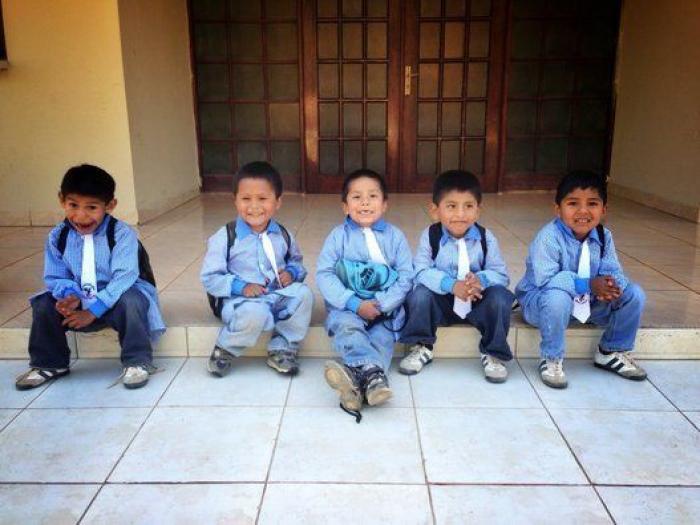 ¿Cómo son los uniformes de los colegios de todo el mundo?