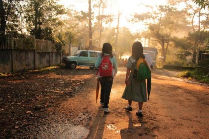 ¿Cómo son los uniformes de los colegios de todo el mundo?