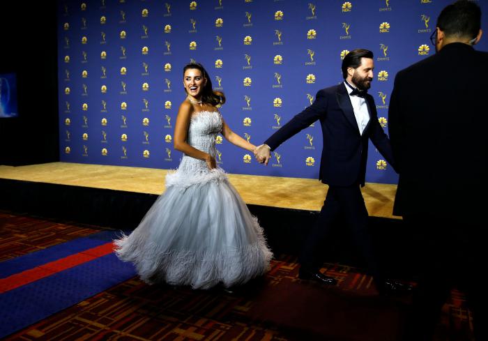 Penélope Cruz viste de Chanel en los Emmy