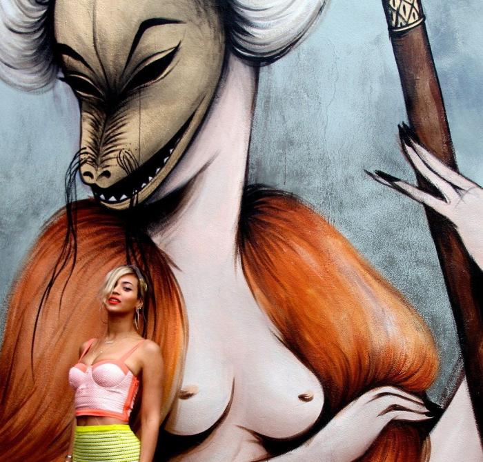 Beyoncé presenta a sus mellizos vestida de moda española