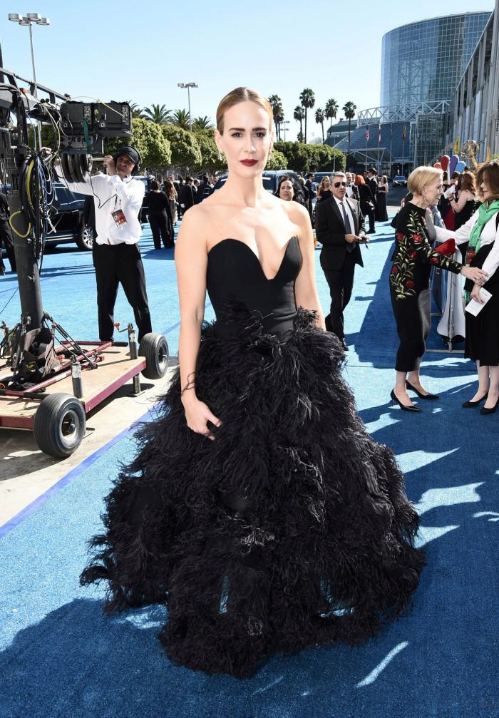 11 vestidazos para recordar de los Emmy 2018