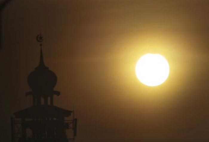 Las mejores fotos del eclipse total de Sol que se vio en Asia