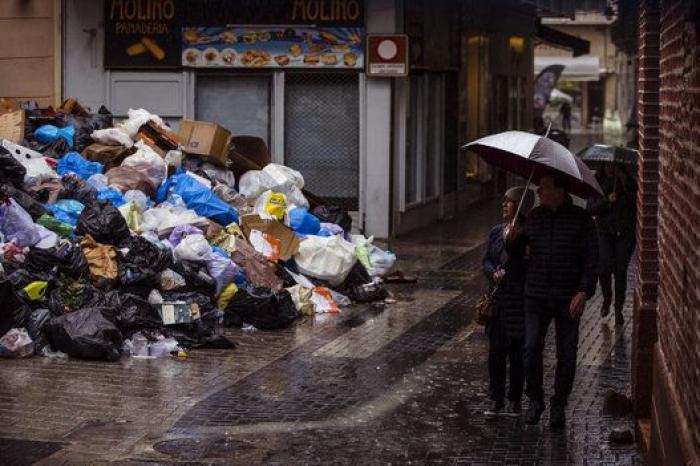 Las imágenes más impactantes de la huelga de basura de Málaga