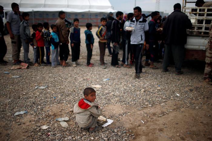 Unicef denuncia que alrededor de 100.000 niños están atrapados en Mosul, tras las líneas de Estado Islámico