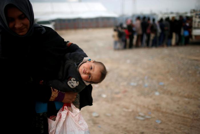 Unicef denuncia que alrededor de 100.000 niños están atrapados en Mosul, tras las líneas de Estado Islámico