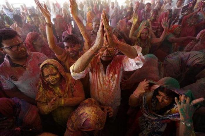La India se llena de colores para celebrar el festival de Holi (FOTOS)