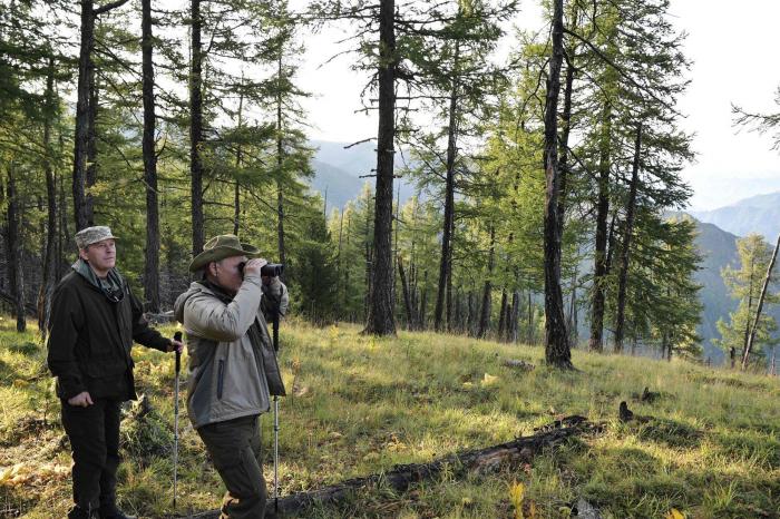 Los posados veraniegos de Putin a lo ‘Indiana Jones’