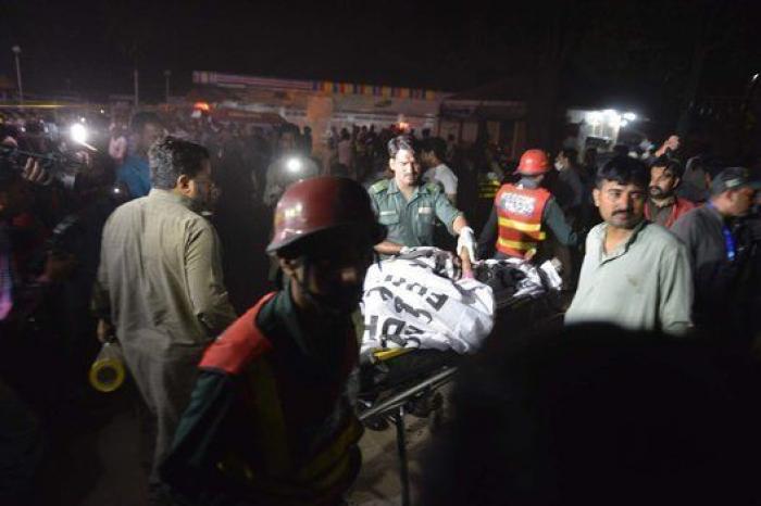 Al menos 69 muertos y más de 300 heridos en un atentado suicida en Lahore