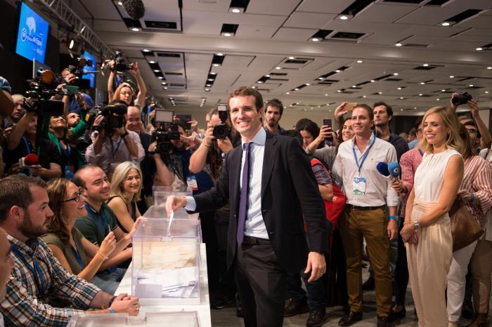 Los 'sorayos', "tristes" por no tener una representación "digna" en la dirección de Casado