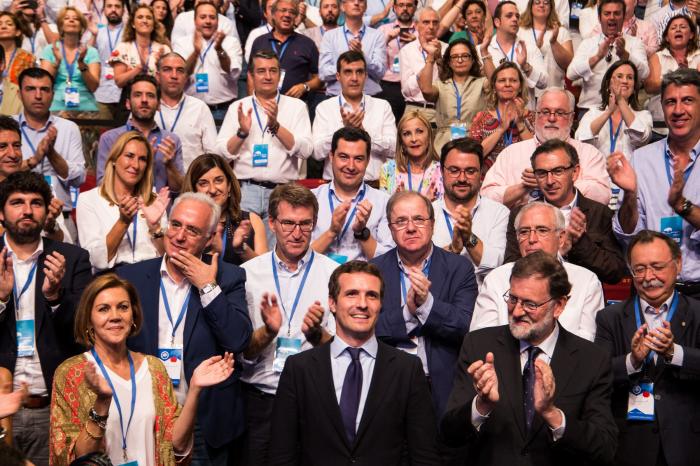 Los 'sorayos', "tristes" por no tener una representación "digna" en la dirección de Casado