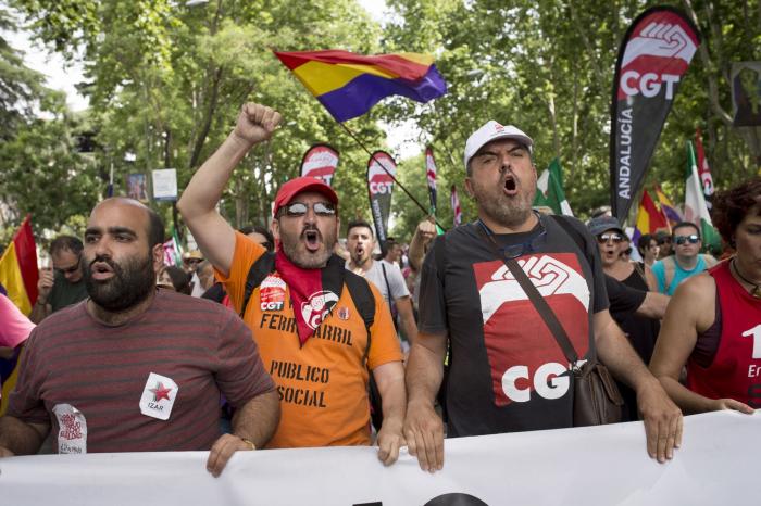 Marchas de la Dignidad: miles de personas se manifiestan contra la precariedad y la corrupción