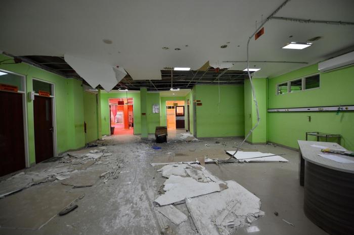 El número de muertos por el terremoto en la isla indonesia de Lombok supera ya los 400