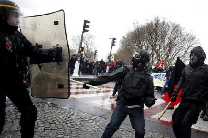 Por qué Francia se ha echado a la calle contra Hollande
