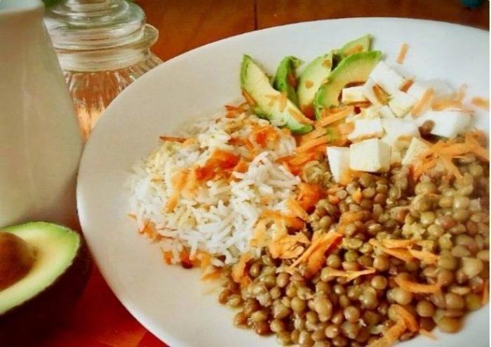 19 recetas de 'tuppers' para llevarse a la playa o a la piscina