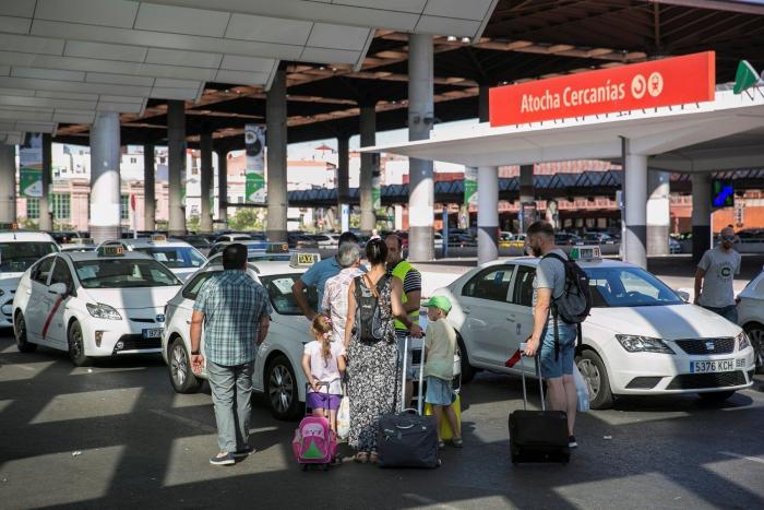 Los taxistas mantienen la huelga al no llegar a un acuerdo con el Ministerio de Fomento