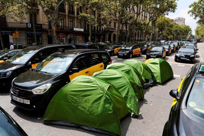 Los taxistas mantienen la huelga al no llegar a un acuerdo con el Ministerio de Fomento