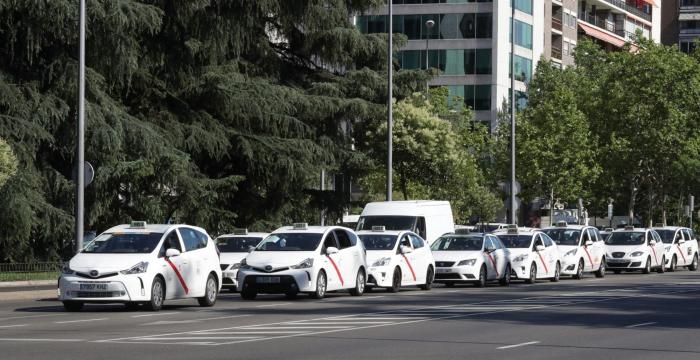 Los taxistas mantienen la huelga al no llegar a un acuerdo con el Ministerio de Fomento