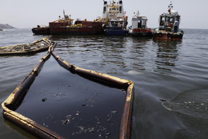 Las claves para entender lo que está pasando con el vertido de Repsol en Perú