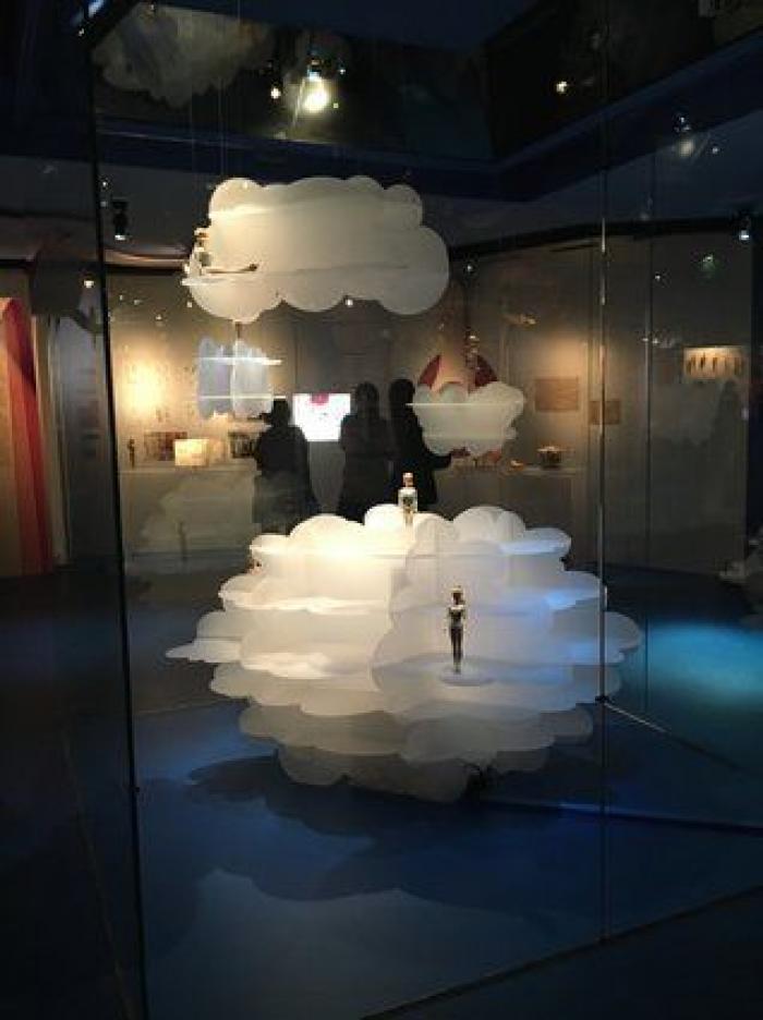 Barbie toma París: una retrospectiva de 700 muñecas inunda el Museo de Artes Decorativas