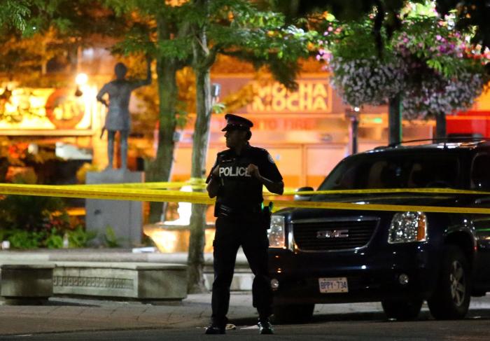 Tres muertos por un tiroteo en Toronto