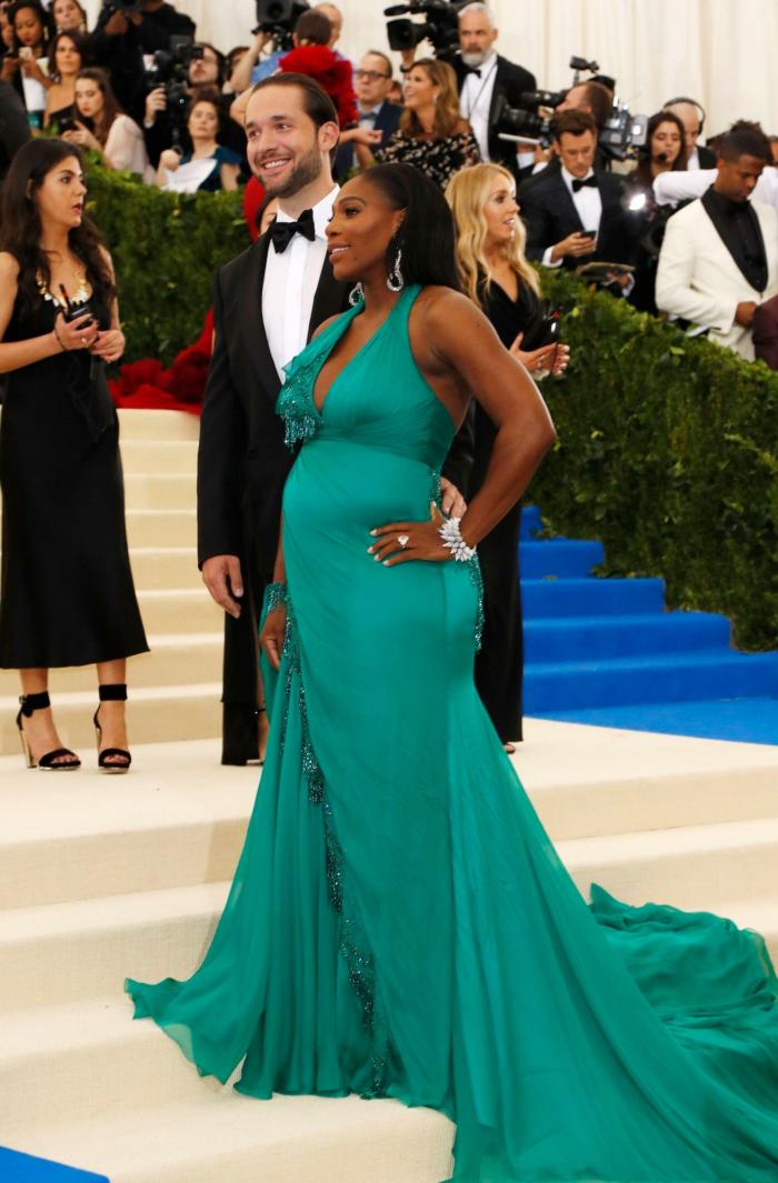 Cuando Coach vistió de largo a Selena Gomez