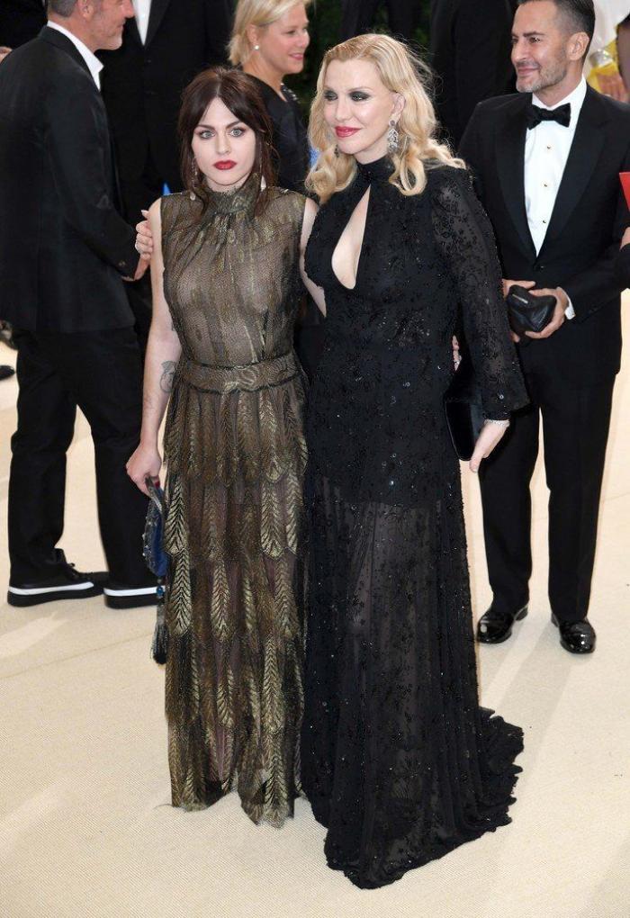 Cuando Coach vistió de largo a Selena Gomez