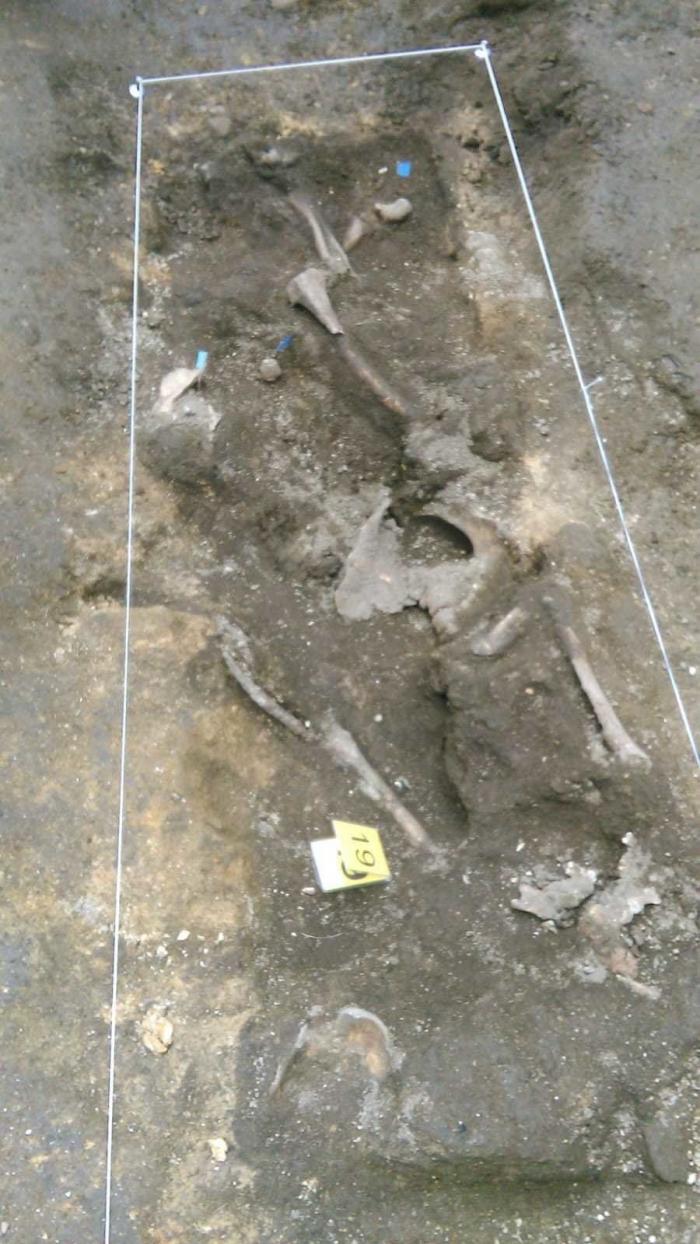 Aranga, el ejemplo de cómo se abren las fosas del franquismo sin ayudas y a puro tesón