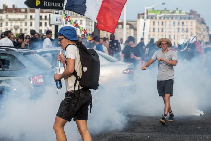 Disturbios, saqueos y destrozos en Francia en la celebración como ganadora del Mundial