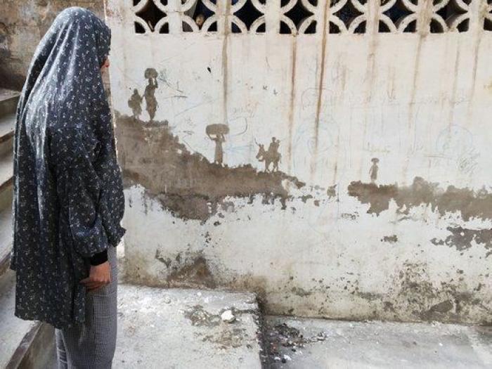 El artista urbano Pejac visita un campo de refugiados en Jordania (FOTOS)