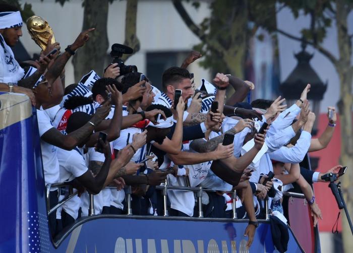 Las fotos más espectaculares de la celebración del Mundial en París