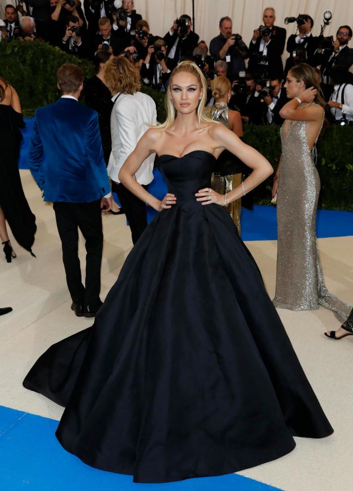 Las 13 peor vestidas de la Gala Met 2017: no es momento para princesitas