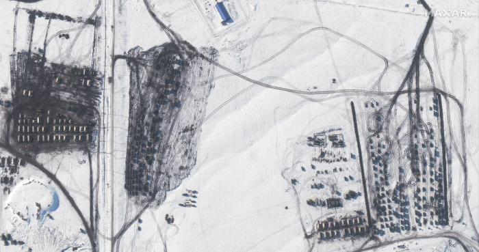 Putin prende la llama en Ucrania a base de negacionismo y nostalgia