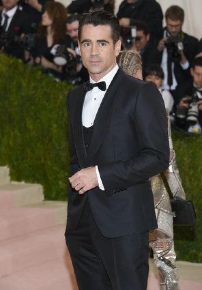 Un bloguero recrea en su casa los 'looks' más destacados de la gala Met 2016