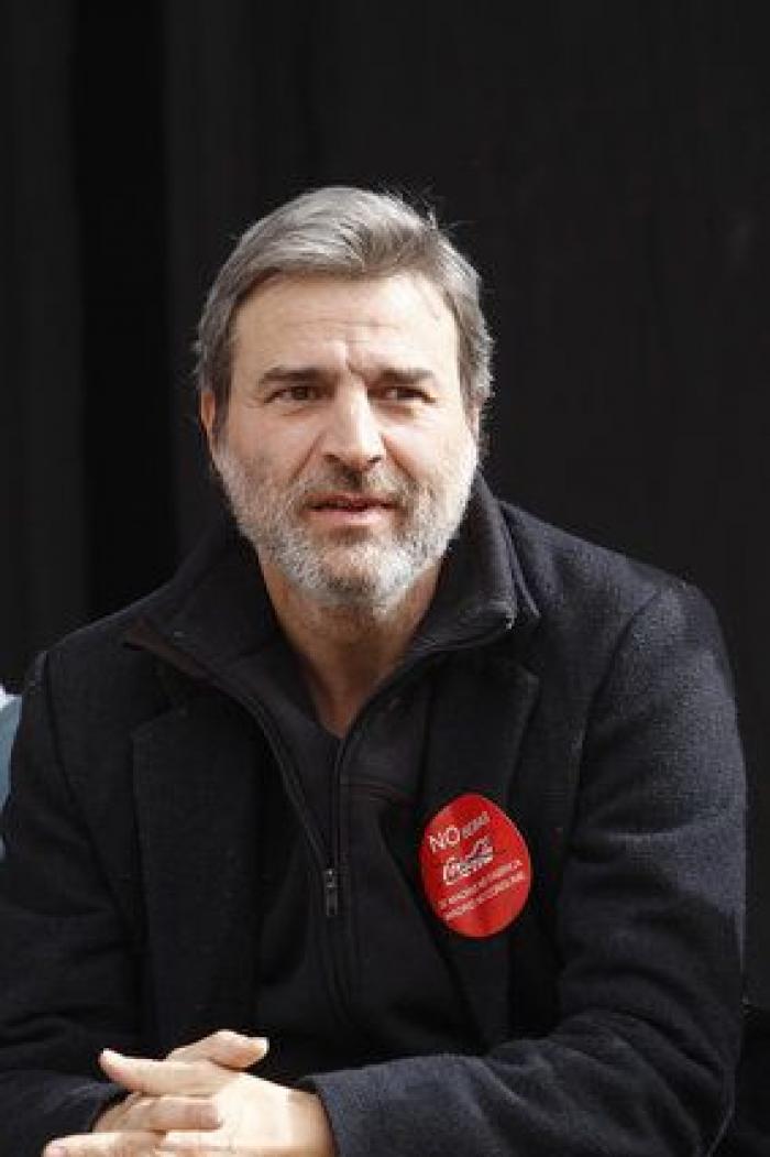 Más de cien intelectuales apoyan en un manifiesto la confluencia de IU y Podemos