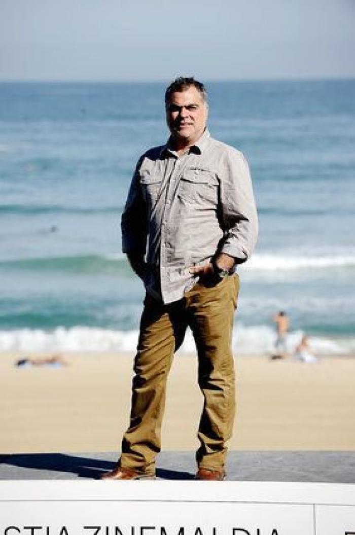 Más de cien intelectuales apoyan en un manifiesto la confluencia de IU y Podemos