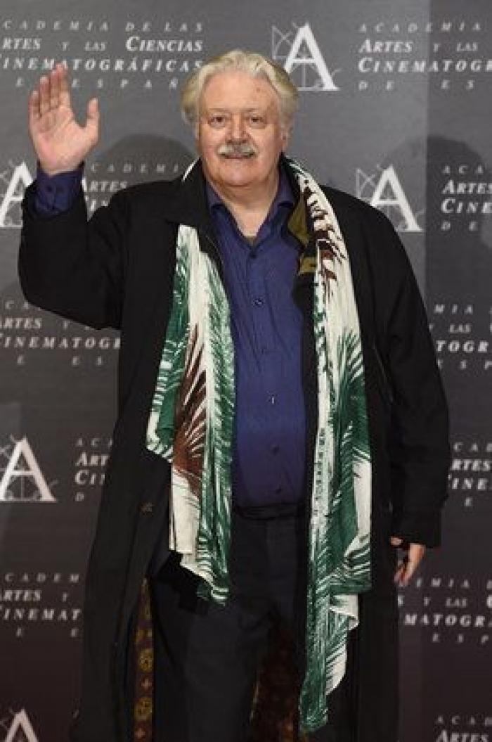 Más de cien intelectuales apoyan en un manifiesto la confluencia de IU y Podemos