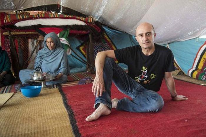 Más de cien intelectuales apoyan en un manifiesto la confluencia de IU y Podemos