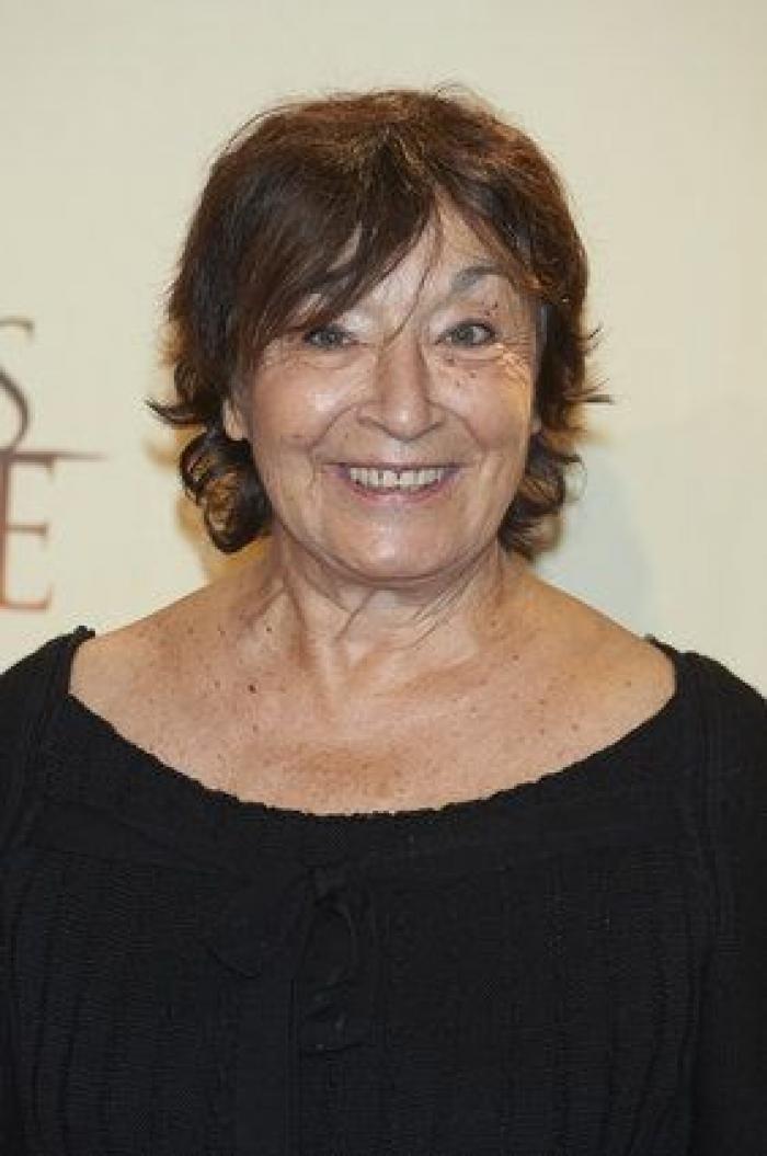 Más de cien intelectuales apoyan en un manifiesto la confluencia de IU y Podemos