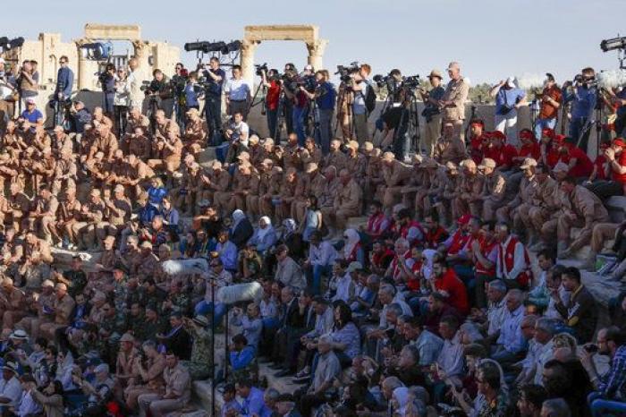 Palmira celebra la victoria frente al Daesh con un concierto de orquesta rusa