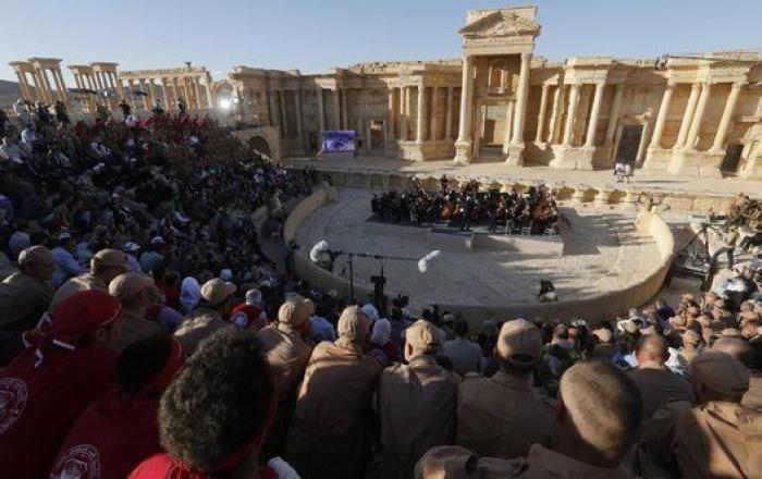 Palmira celebra la victoria frente al Daesh con un concierto de orquesta rusa