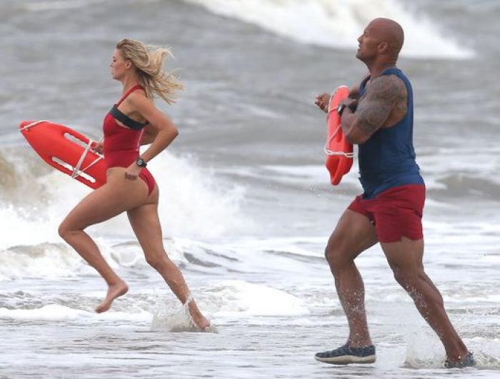 Leonardo DiCaprio no salió en 'Los Vigilantes de la Playa' por el veto de David Hasselhoff