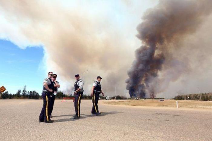 El gran incendio de Canadá, en imágenes