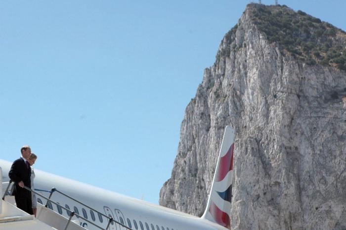 La UE no negociará sobre Gibraltar antes del Brexit y España podrá vetar cualquier acuerdo posterior